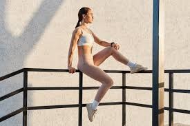 孔萨：凯恩给球队设立标准，那自然而然会激励我们